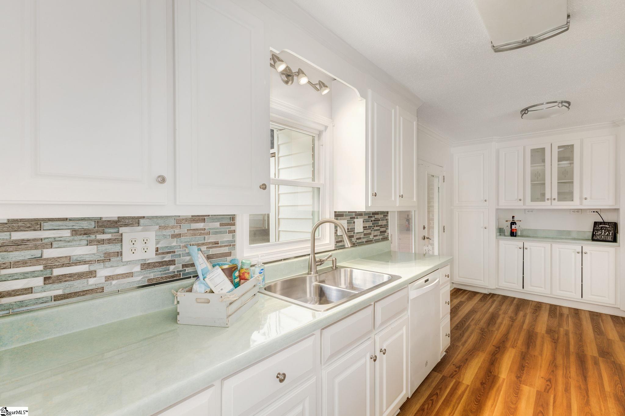115 Montclair Road Mauldin, SC 29662 - Photo 13 of 36 Gallery Image 13