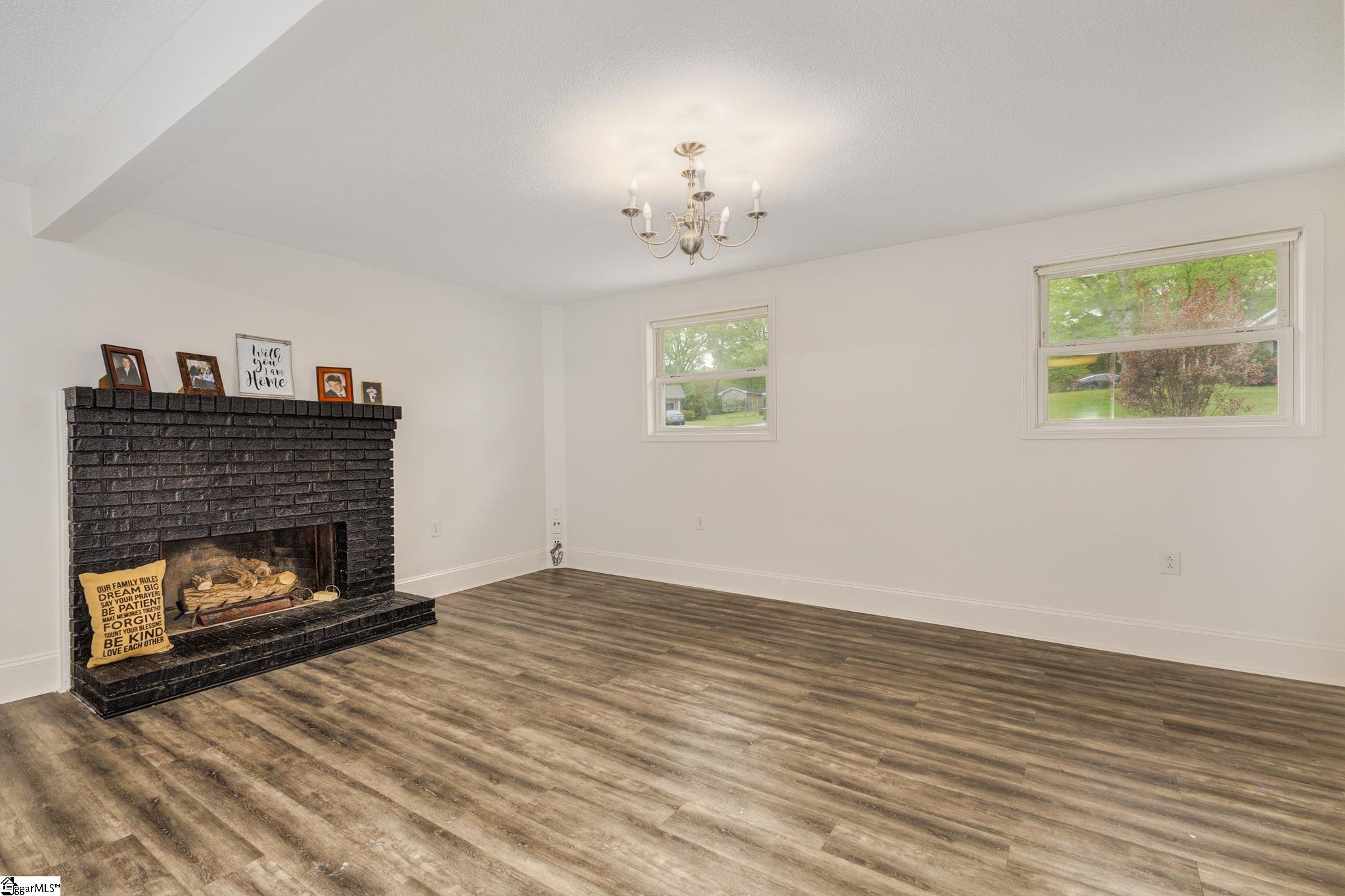 115 Montclair Road Mauldin, SC 29662 - Photo 22 of 36 Gallery Image 22