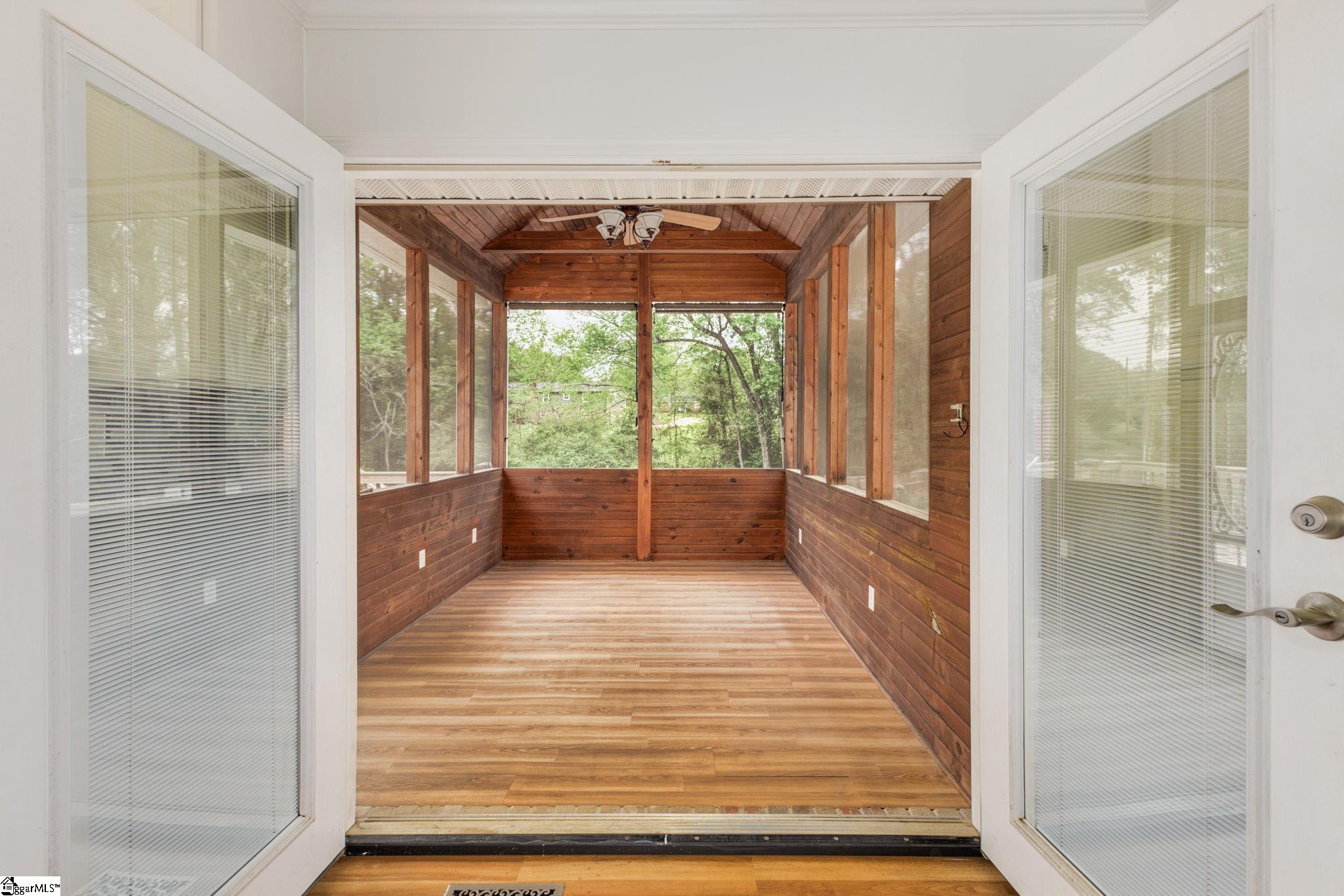 115 Montclair Road Mauldin, SC 29662 - Photo 8 of 36 Gallery Image 8