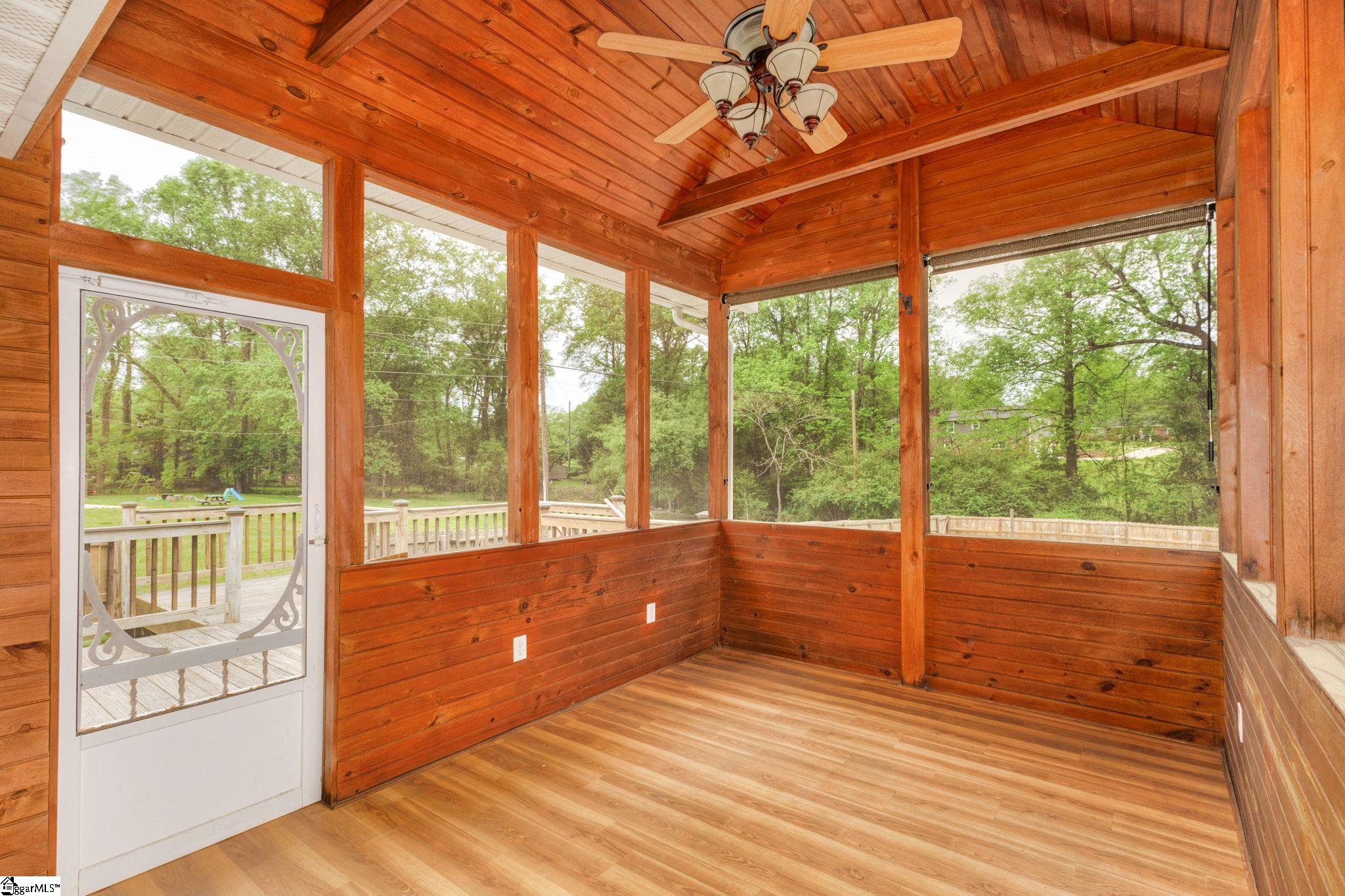 115 Montclair Road Mauldin, SC 29662 - Photo 9 of 36 Gallery Image 9