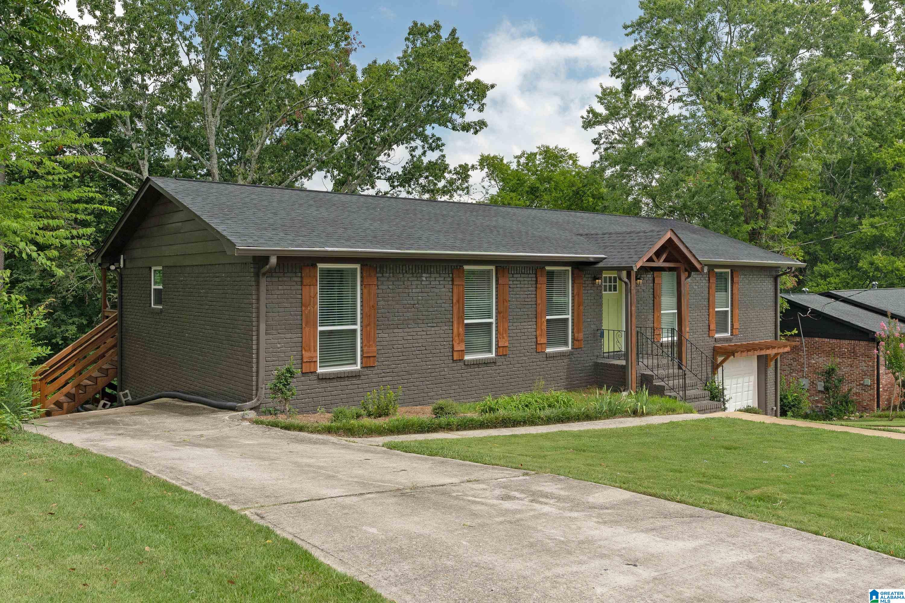 5804 Southhall Road Birmingham, AL 35213 - Photo 2 of 36