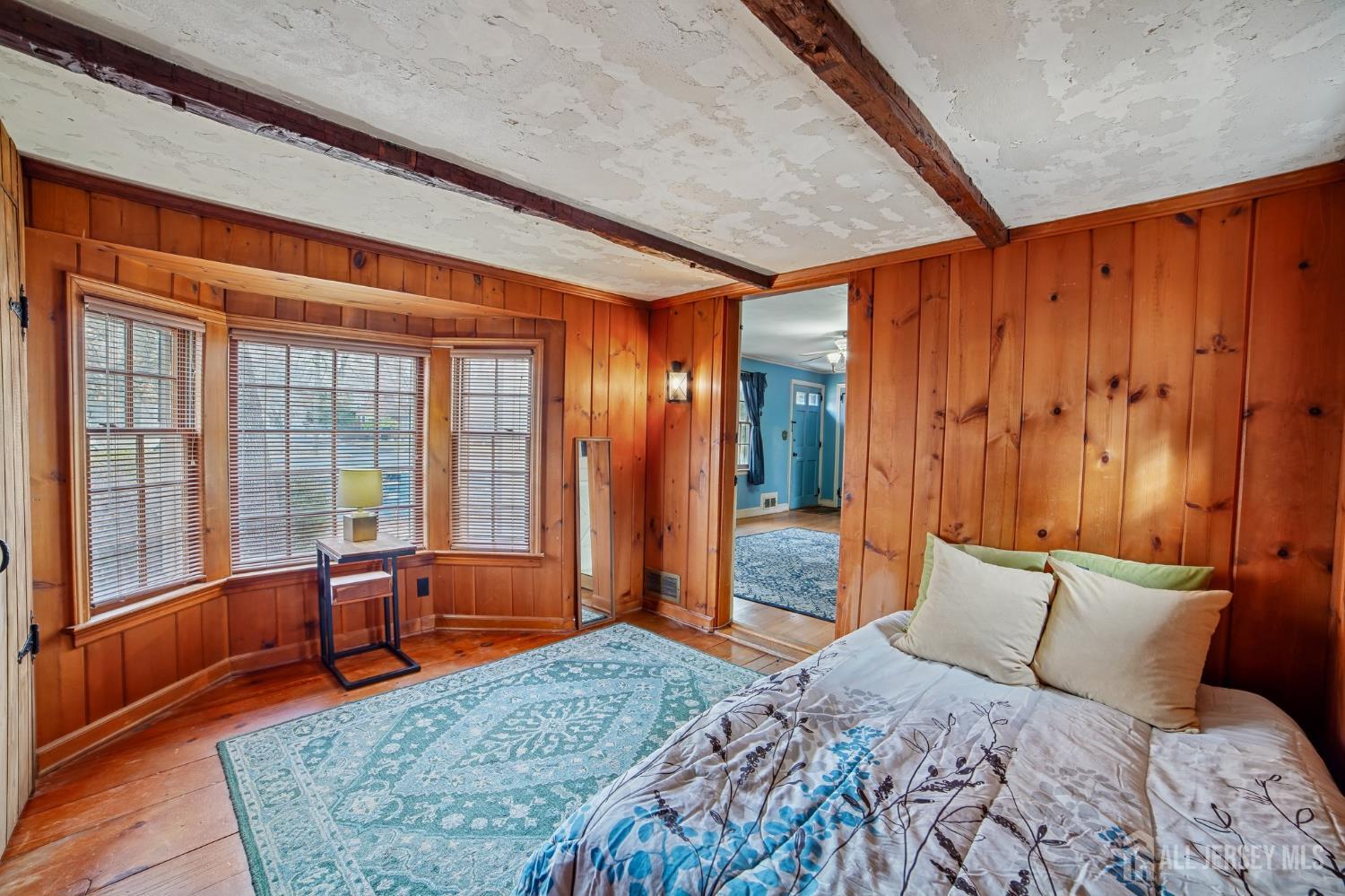 539 Mountain View Terrace Dunellen, NJ 08812 - Photo 11 of 23