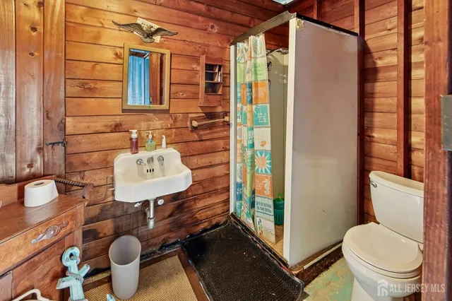 $450,000 | 539 Mountain View Terrace, Dunellen, NJ 08812