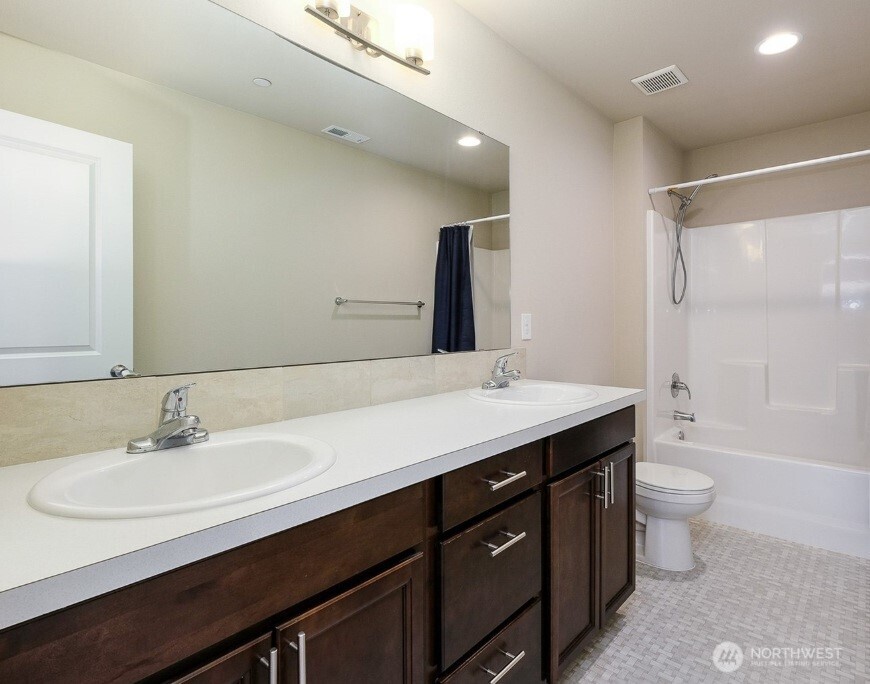 1033 Banyan Road Bremerton, WA 98310 - Photo 18 of 30