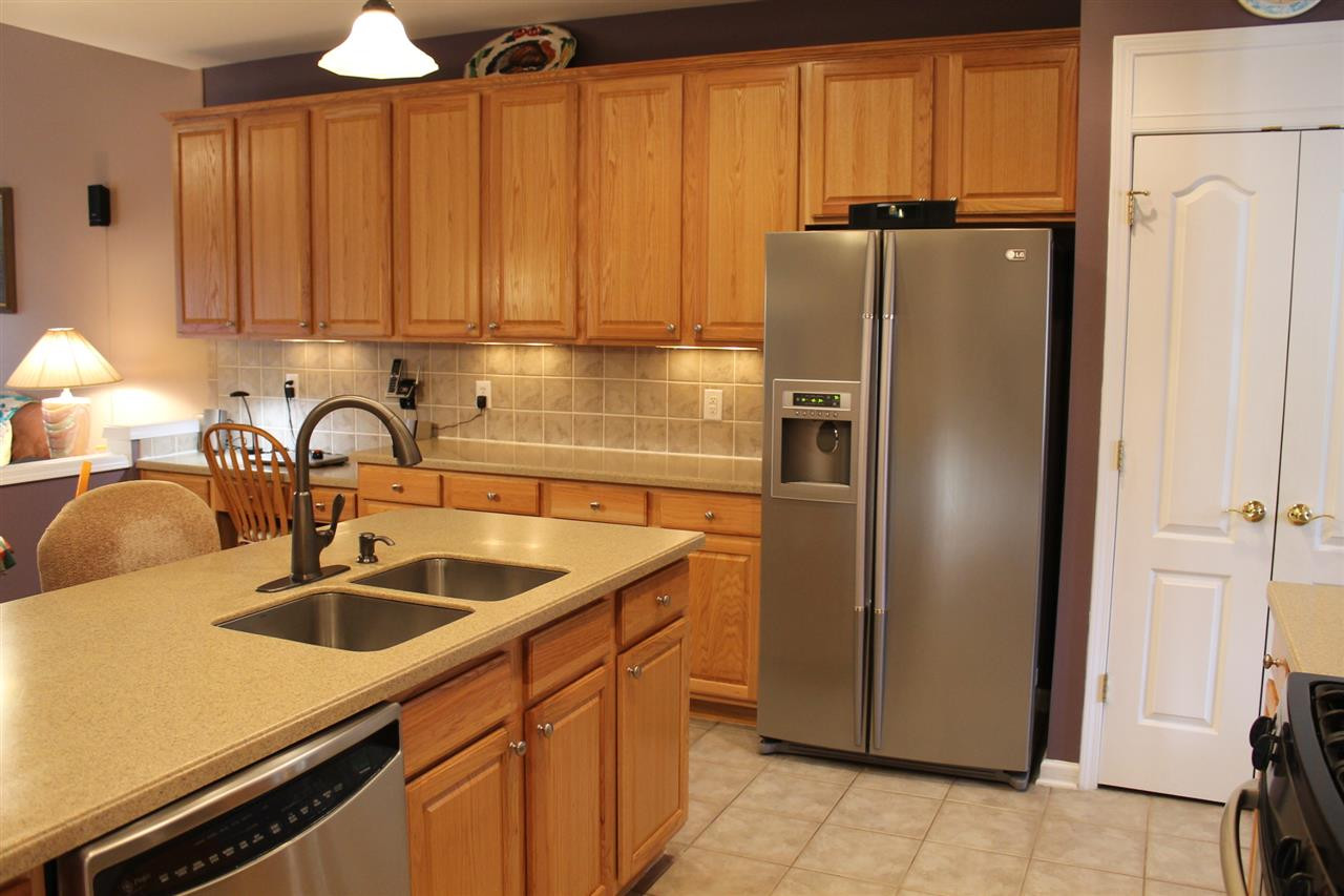 7710 Del Monte Drive Raleigh, NC 27613 - Photo 7 of 25 Photo 7