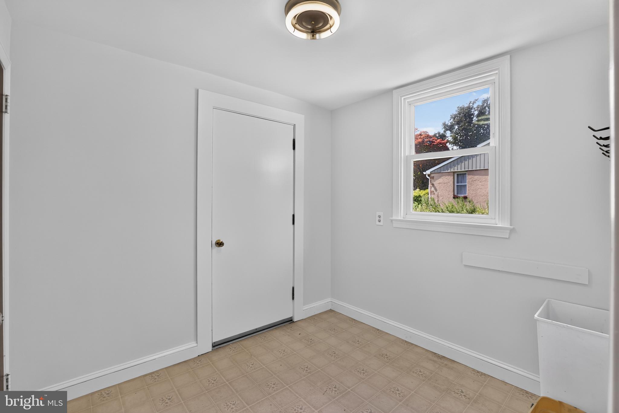 911 Delene Road Jenkintown, PA 19046 - Photo 21 of 30 Gallery Image 21