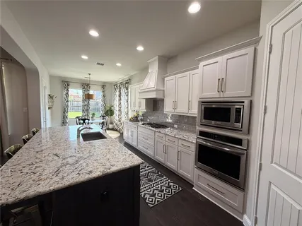 $519,900 | 10316 Colina Drive, Fort Worth, TX 76126