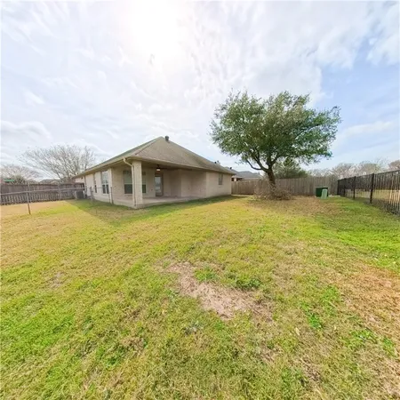 $2,500 | 341 Robelmont Drive, College Station, TX 77845