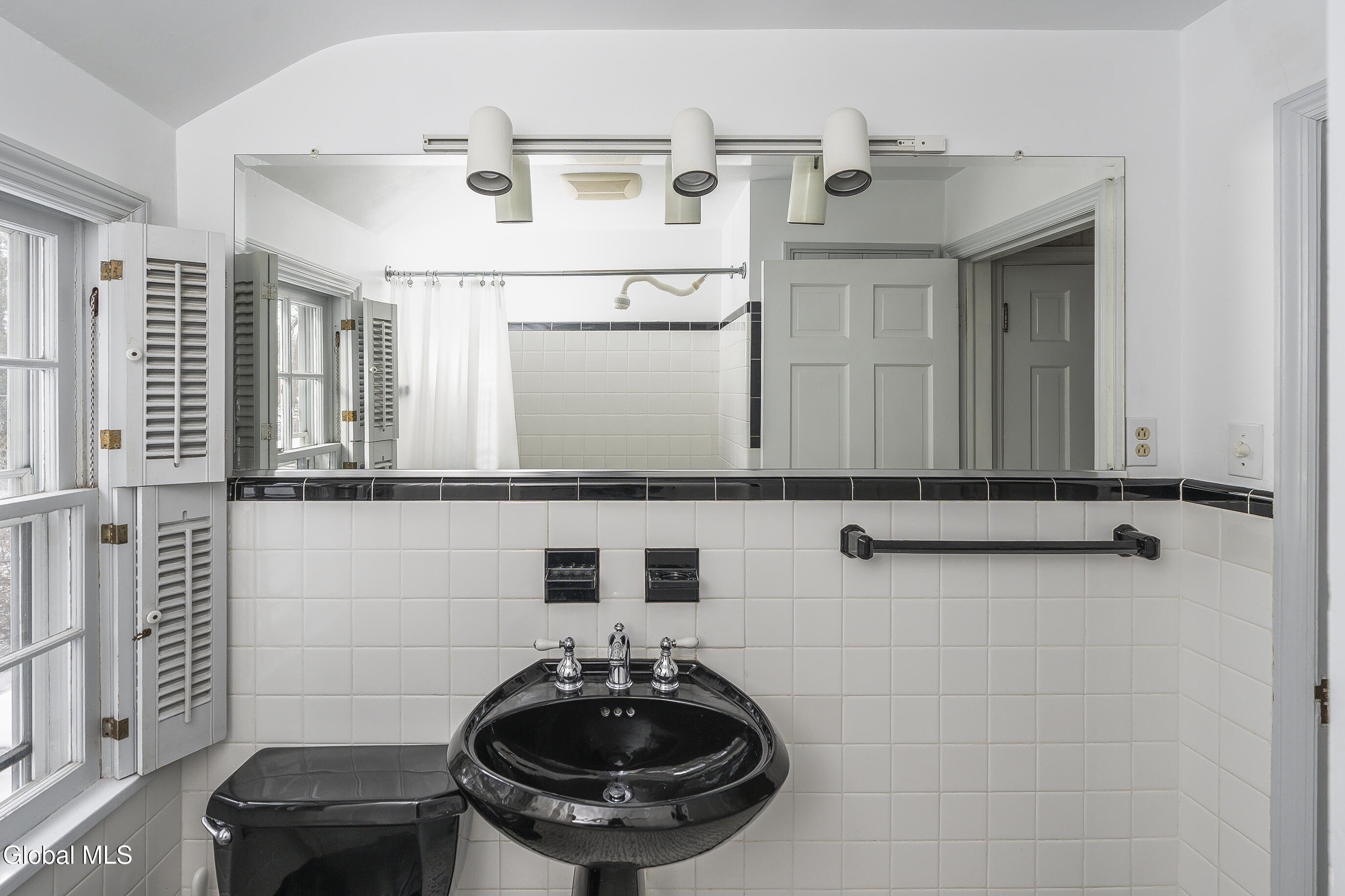 7 Clarendon Road Albany, NY 12203 - Photo 28 of 57 036-7-Clarendon-Road-Albany-NY-12203