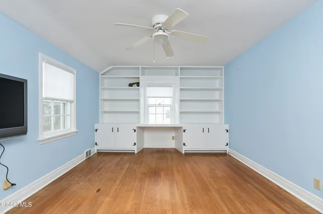 $340,000 | 7 Clarendon Road, Albany, NY 12203