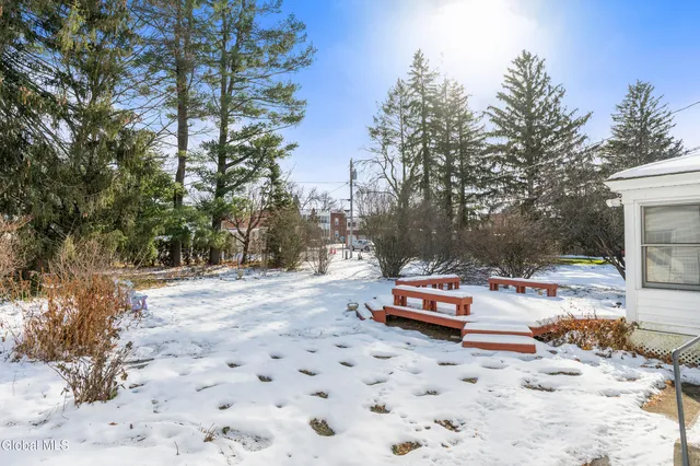 $340,000 | 7 Clarendon Road, Albany, NY 12203