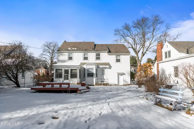 $340,000 | 7 Clarendon Road, Albany, NY 12203