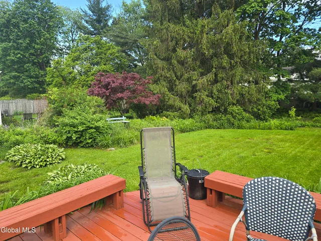 $340,000 | 7 Clarendon Road, Albany, NY 12203