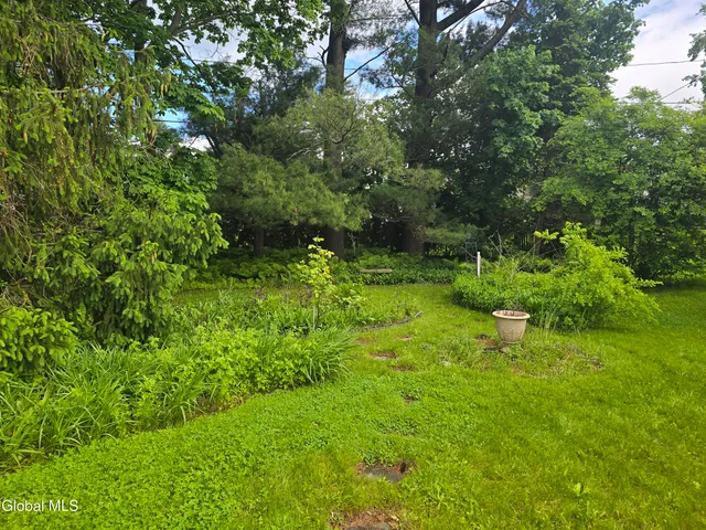 $340,000 | 7 Clarendon Road, Albany, NY 12203