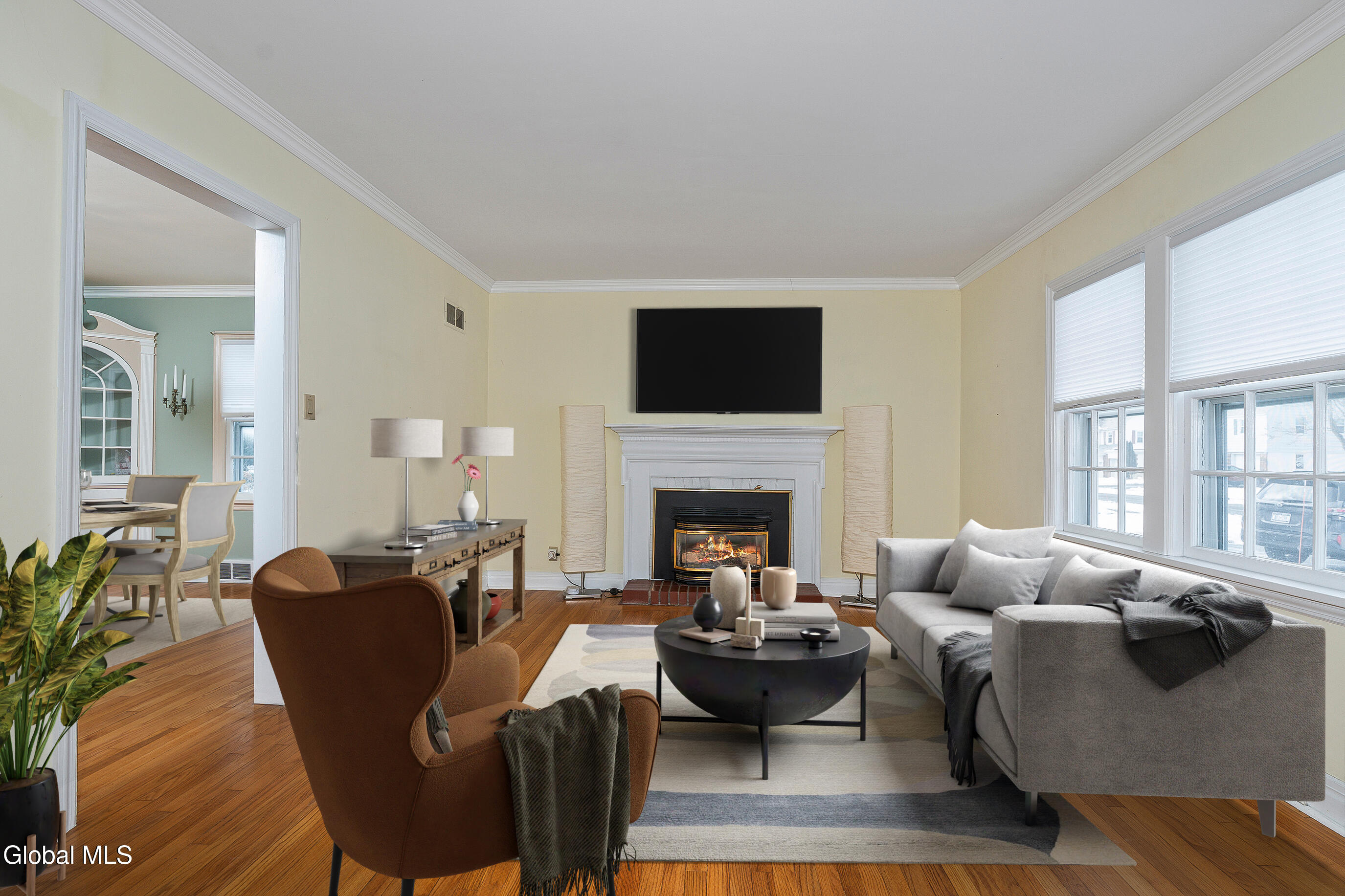 7 Clarendon Road Albany, NY 12203 - Photo 5 of 57 046-7-Clarendon-Road-Albany-NY-12203