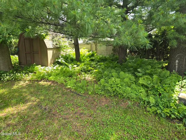 $340,000 | 7 Clarendon Road, Albany, NY 12203