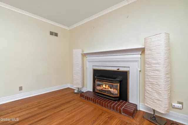 $340,000 | 7 Clarendon Road, Albany, NY 12203