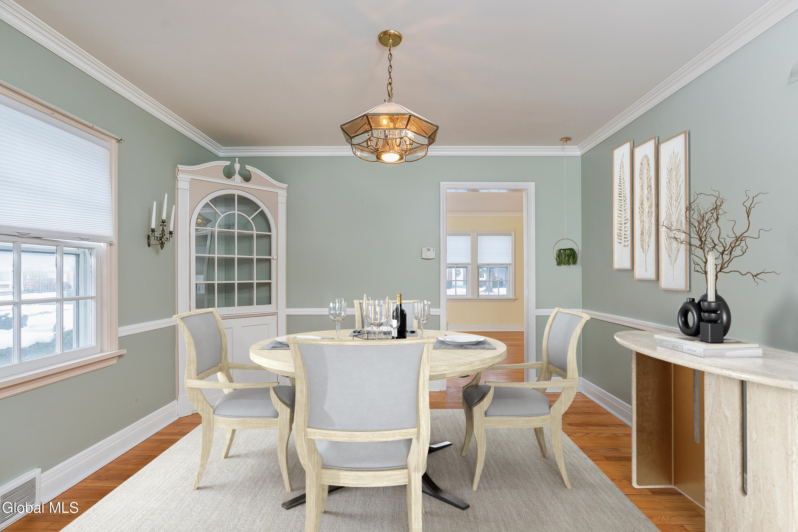 7 Clarendon Road Albany, NY 12203 - Photo 9 of 57 048-7-Clarendon-Road-Albany-NY-12203