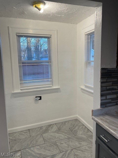 1071 Selwyn Road Cleveland, OH 44112 - Photo 10 of 24