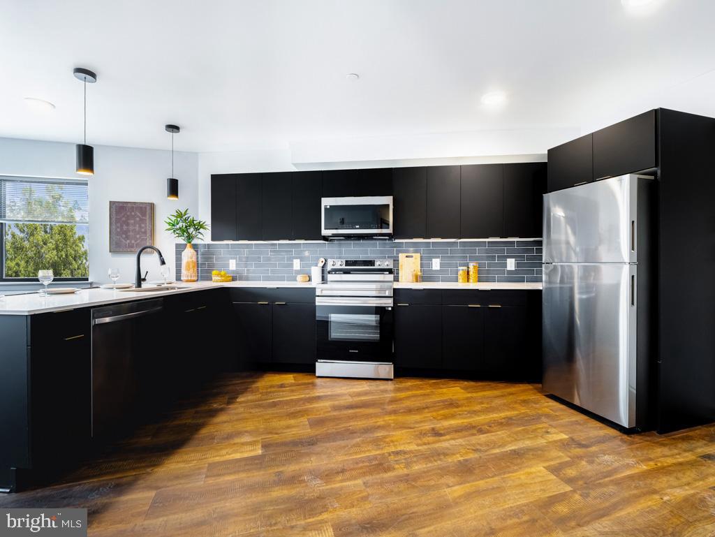 8327 Ridge Avenue, Unit 401 Philadelphia, PA 19128 - Photo 1 of 7