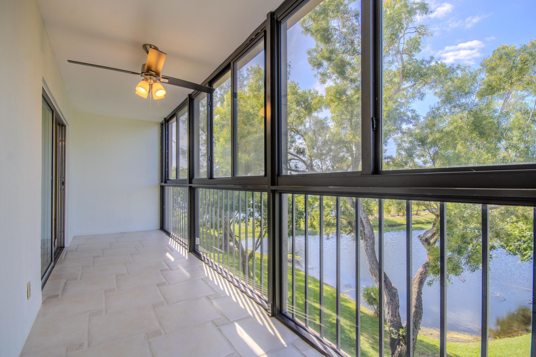 14375 Strathmore Lane, Unit 404 Delray Beach, FL 33446 - Photo 22 of 36 IMG_9001-HDR