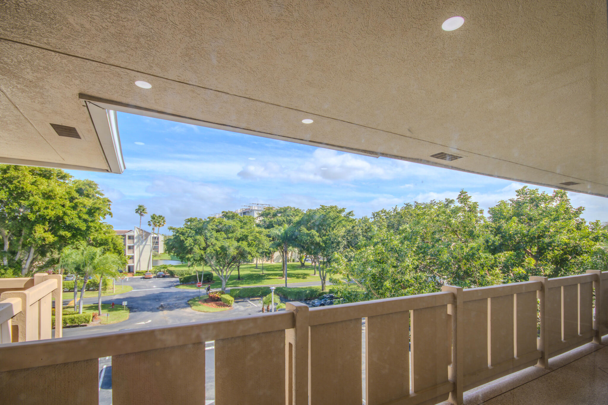 14375 Strathmore Lane, Unit 404 Delray Beach, FL 33446 - Photo 25 of 36 IMG_9004-HDR