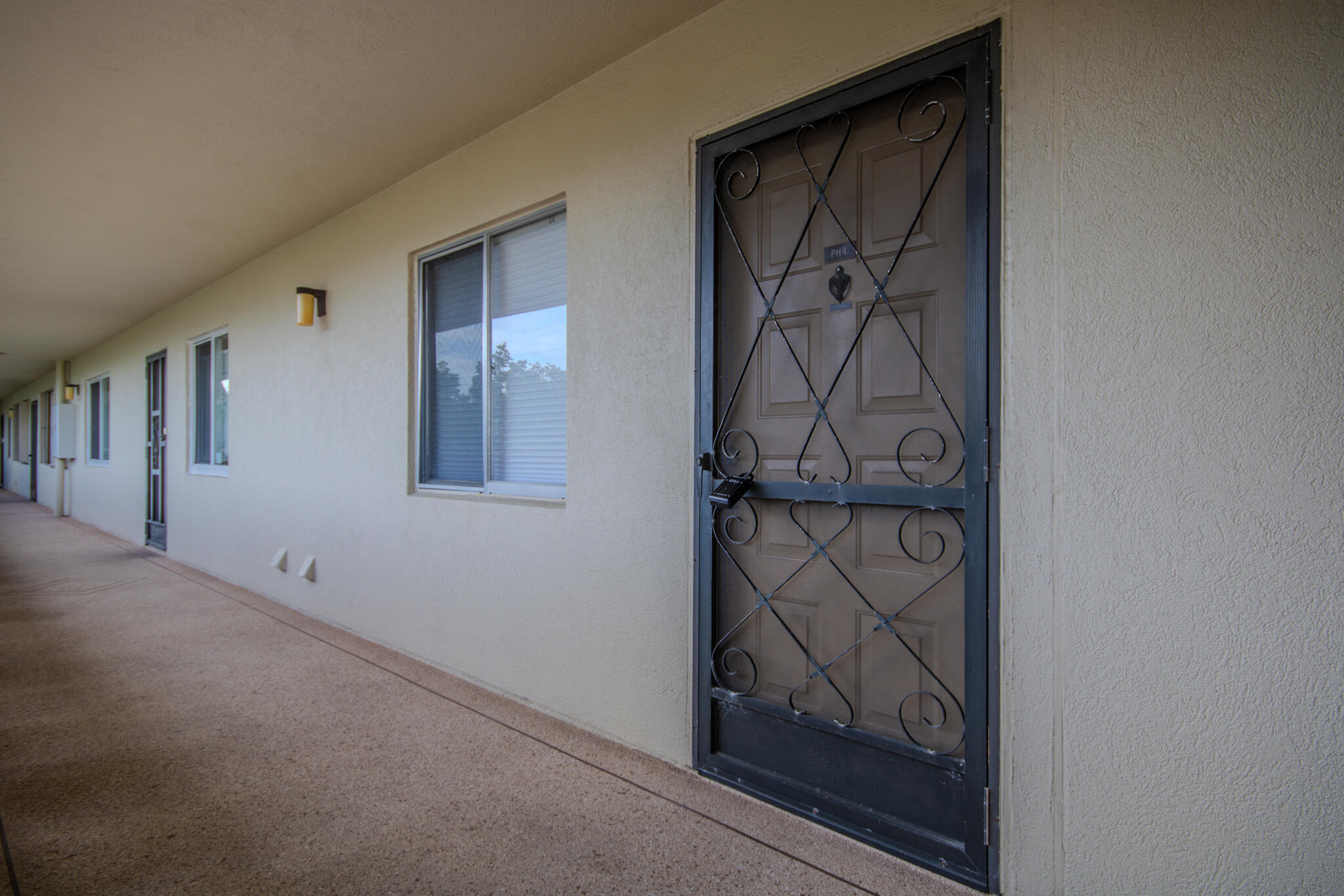 14375 Strathmore Lane, Unit 404 Delray Beach, FL 33446 - Photo 7 of 36 IMG_8142-HDR