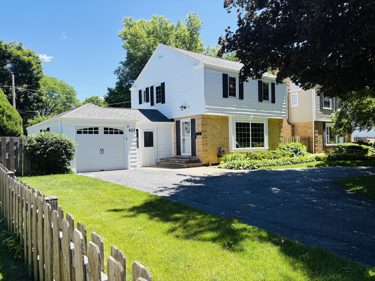 623 South Arlington Heights Road Arlington Heights, IL 60005 - Photo 1 of 4