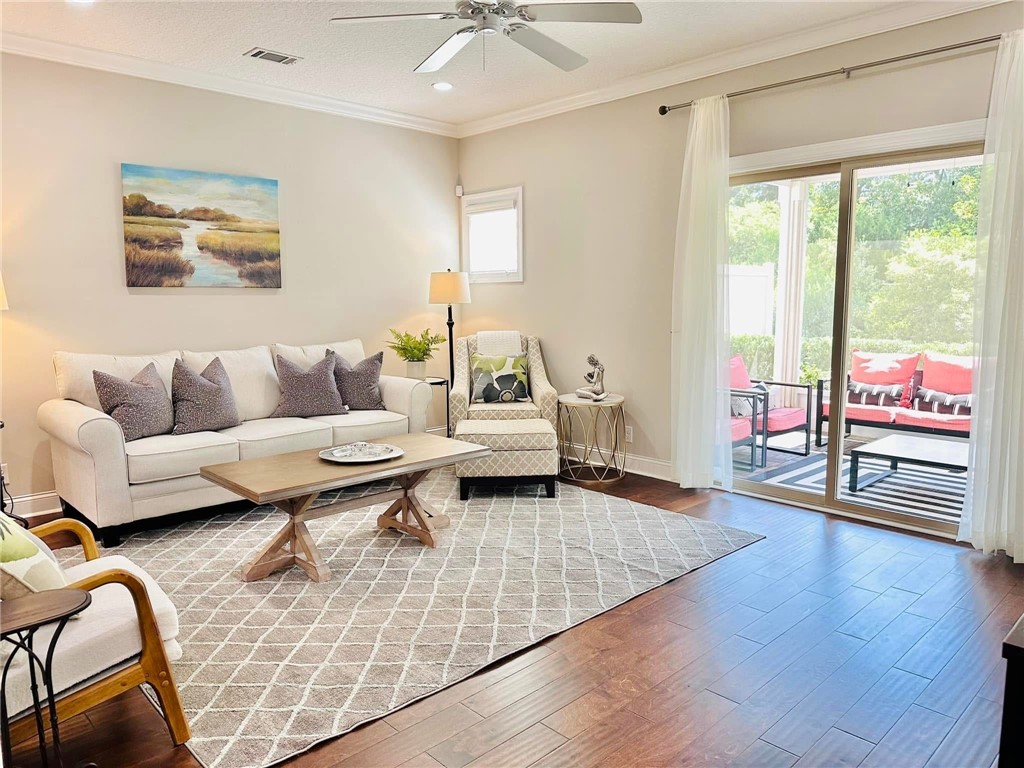 802 Mariners Circle St. Simons Island, GA 31522 - Photo 2 of 15