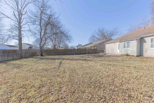 $220,000 | 6927 Kolb Drive, Evansville, IN 47715