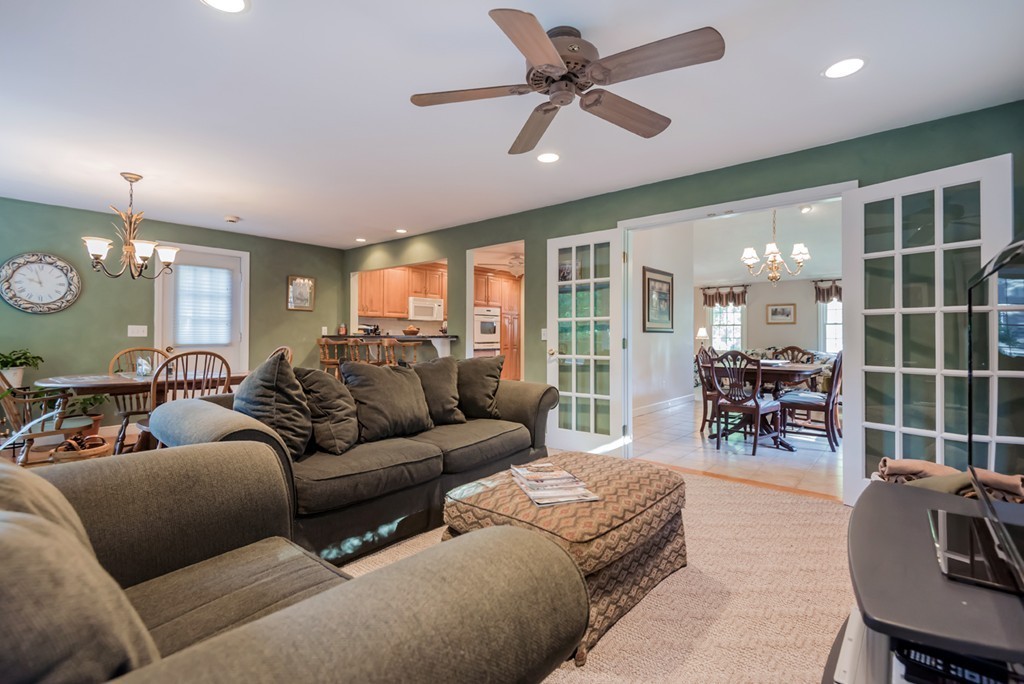 5 Sevilla Road Andover, MA 01810 - Photo 11 of 30