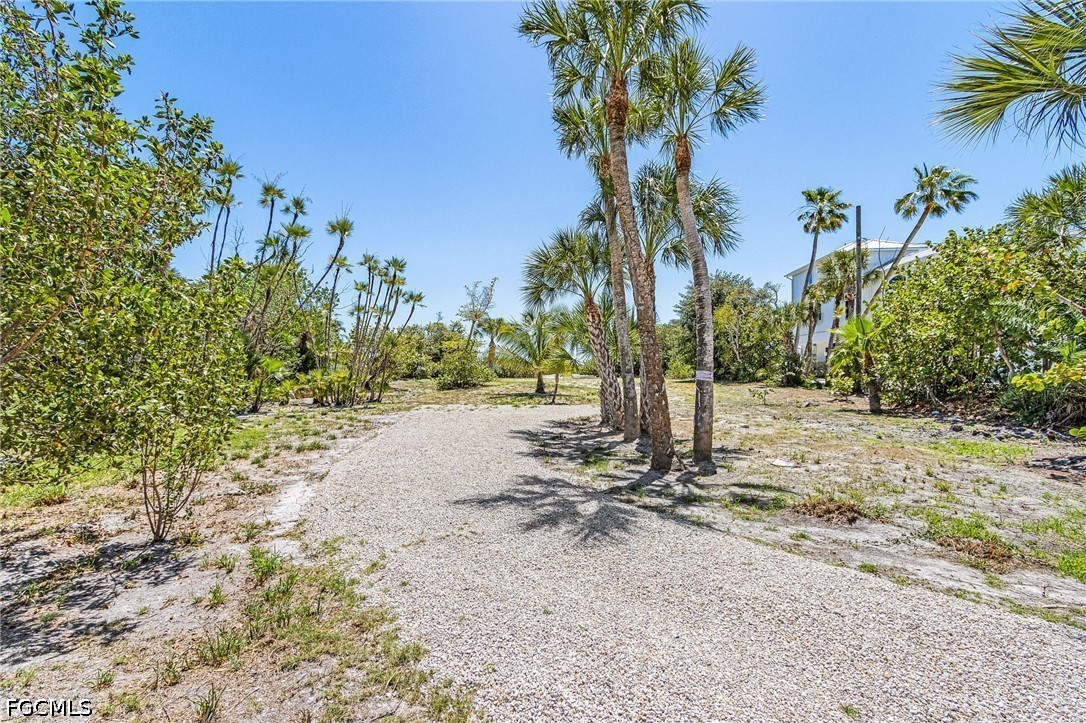 4601 Rue Belle Mer Sanibel, FL 33957 - Photo 7 of 15