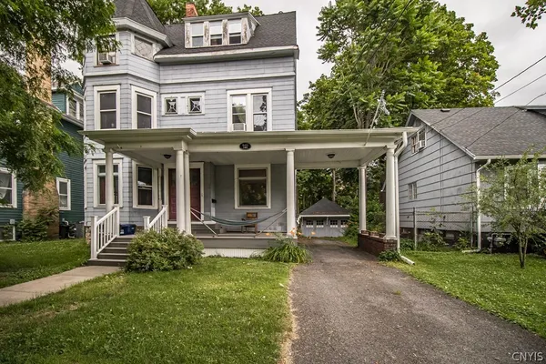 $279,900 | 148 Clairmonte Avenue, Syracuse, NY 13207