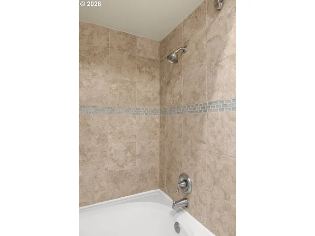 $314,000 | 1231 Northeast Horizon Loop, Unit 208, Hillsboro, OR 97124