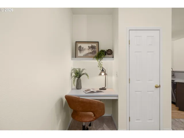 $314,000 | 1231 Northeast Horizon Loop, Unit 208, Hillsboro, OR 97124