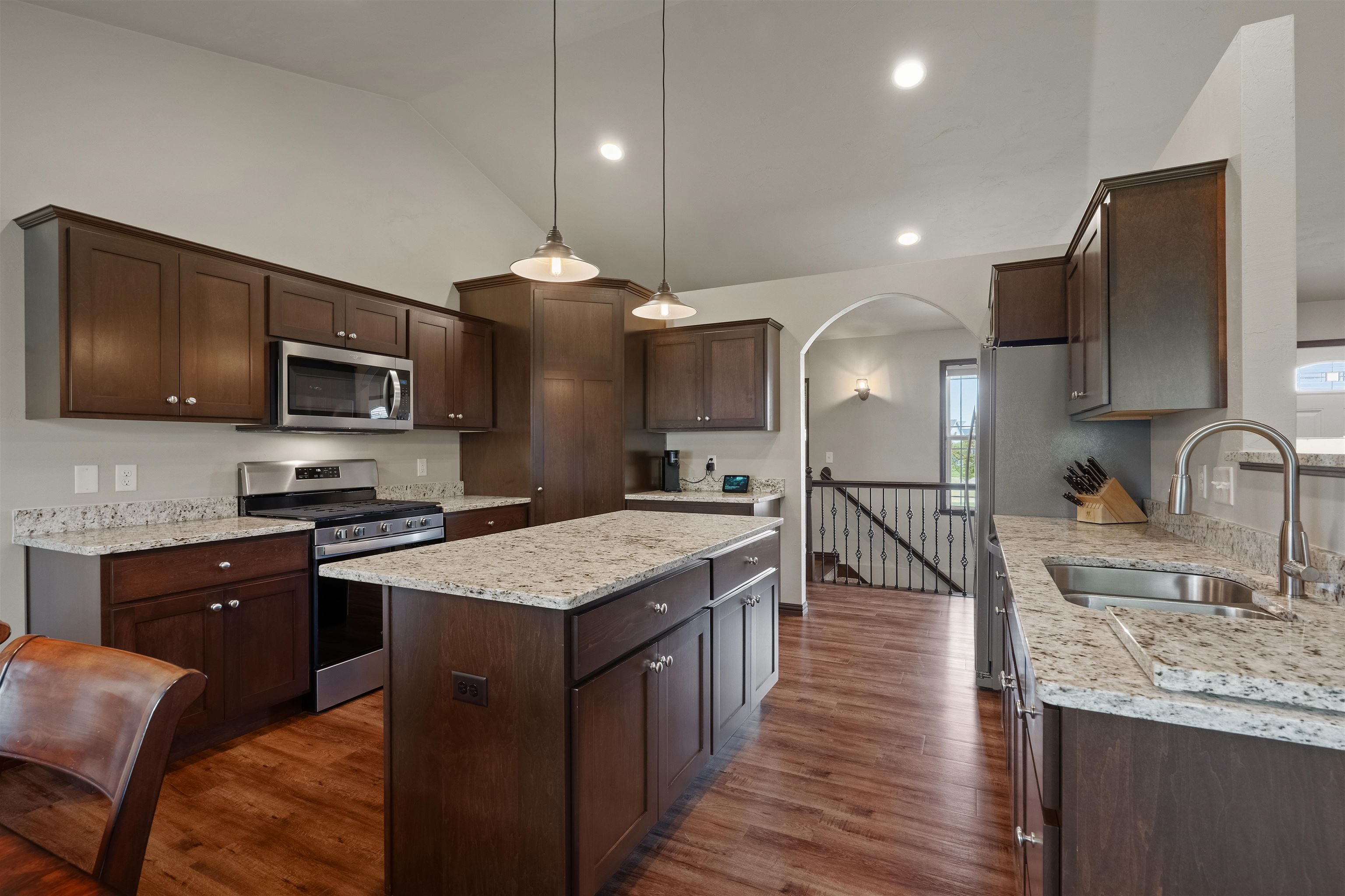 2078 West Sugar Court Appleton, WI 54913 - Photo 8 of 57