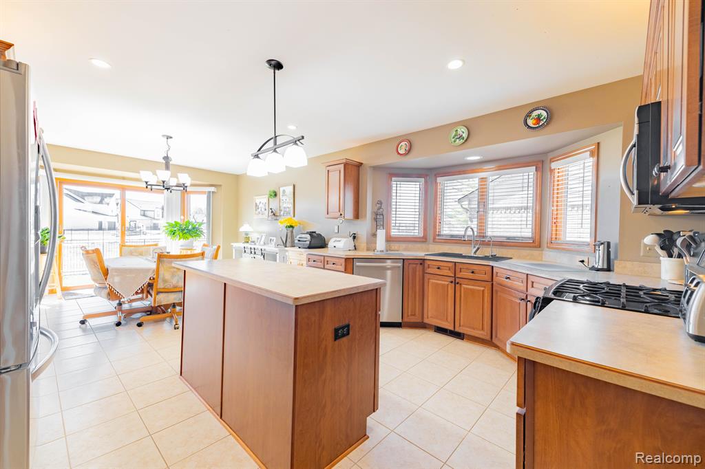 28176 Cotton Road Chesterfield, MI 48047 - Photo 10 of 35