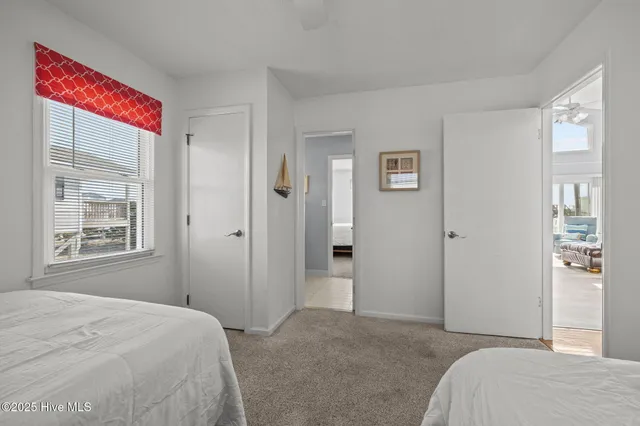 $1,075,000 | 2106 Ocean Drive, Emerald Isle, NC 28594