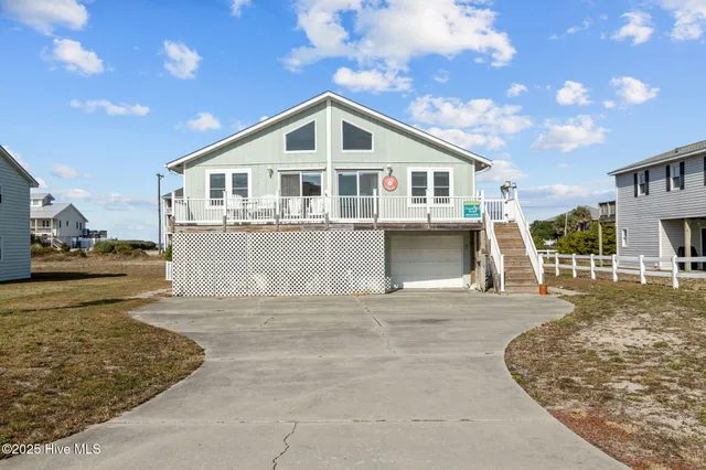 $1,075,000 | 2106 Ocean Drive, Emerald Isle, NC 28594