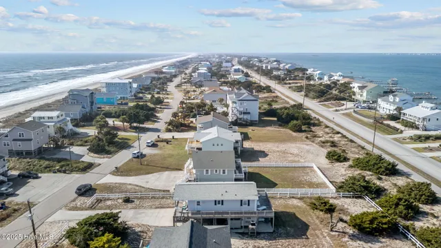 $1,075,000 | 2106 Ocean Drive, Emerald Isle, NC 28594