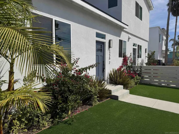 $1,249,000 | 1226 Fern Avenue, Imperial Beach, CA 91932