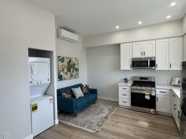 $1,249,000 | 1226 Fern Avenue, Imperial Beach, CA 91932