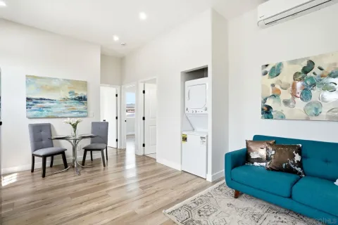 $1,249,000 | 1226 Fern Avenue, Imperial Beach, CA 91932