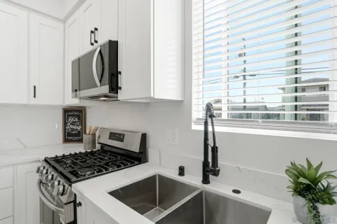 $1,249,000 | 1226 Fern Avenue, Imperial Beach, CA 91932