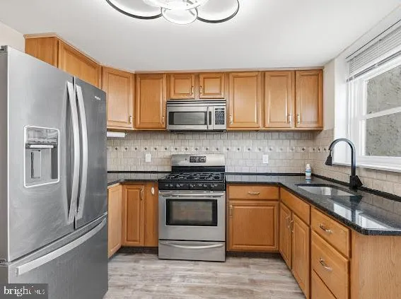 $239,900 | 2844 Almond Street, Philadelphia, PA 19134