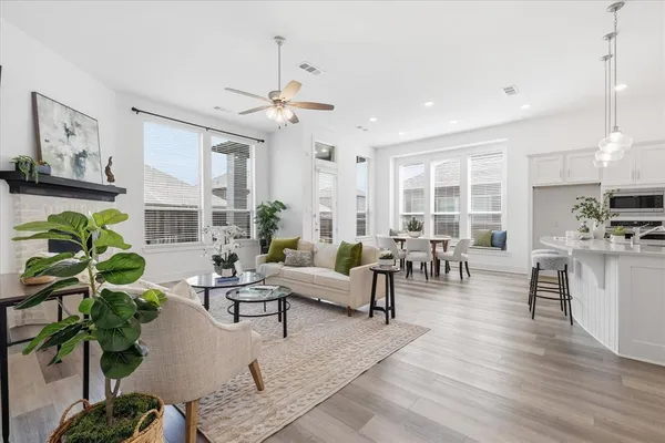 $480,000 | 9521 Leisure Pace Lane, Oak Point, TX 75068