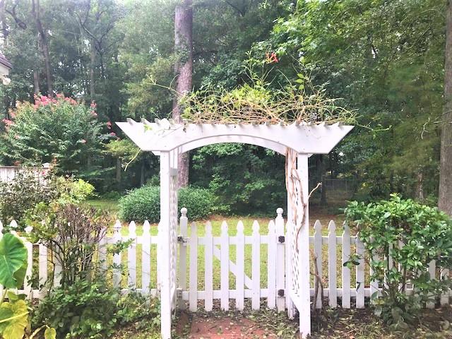 204 County Rd S-18-458 Summerville, SC 29485 - Photo 11 of 67 204 Woodland8