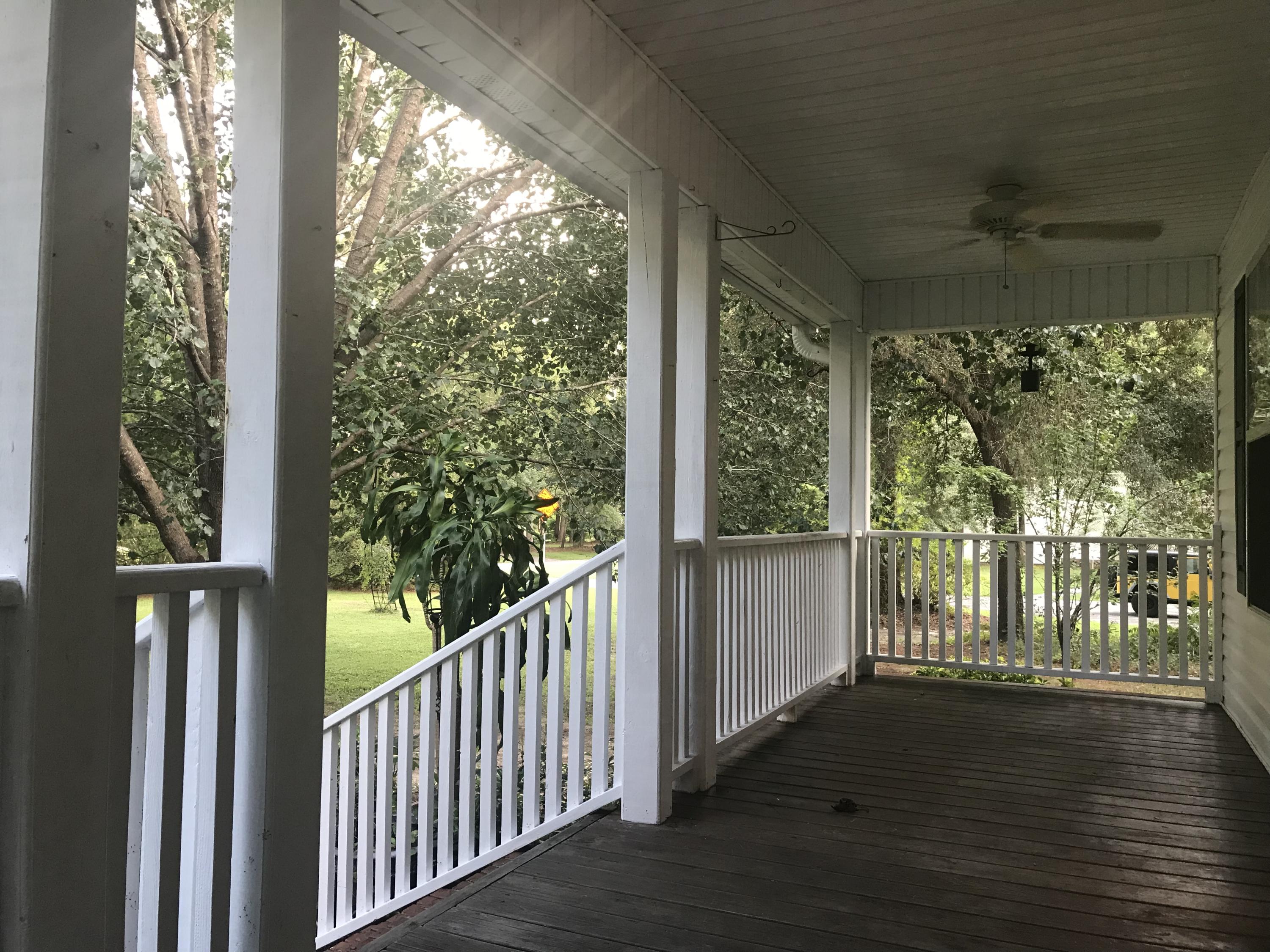 204 County Rd S-18-458 Summerville, SC 29485 - Photo 23 of 67 242D222F-DBEF-4E55-964C-4F0363CD2577
