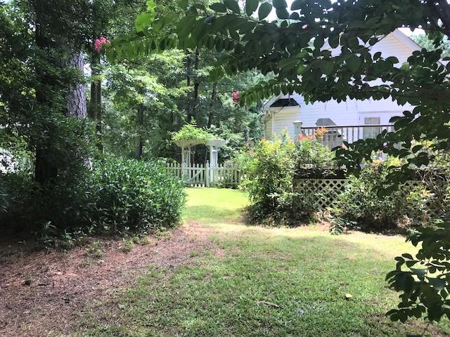204 County Rd S-18-458 Summerville, SC 29485 - Photo 6 of 67 204 Woodland Drive Summerville Back 2