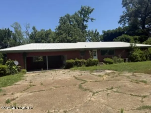 $148,400 | 589 South Dunn Street, Eupora, MS 39744